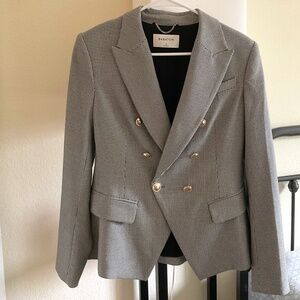 Aritzia Babaton houndstooth blazer